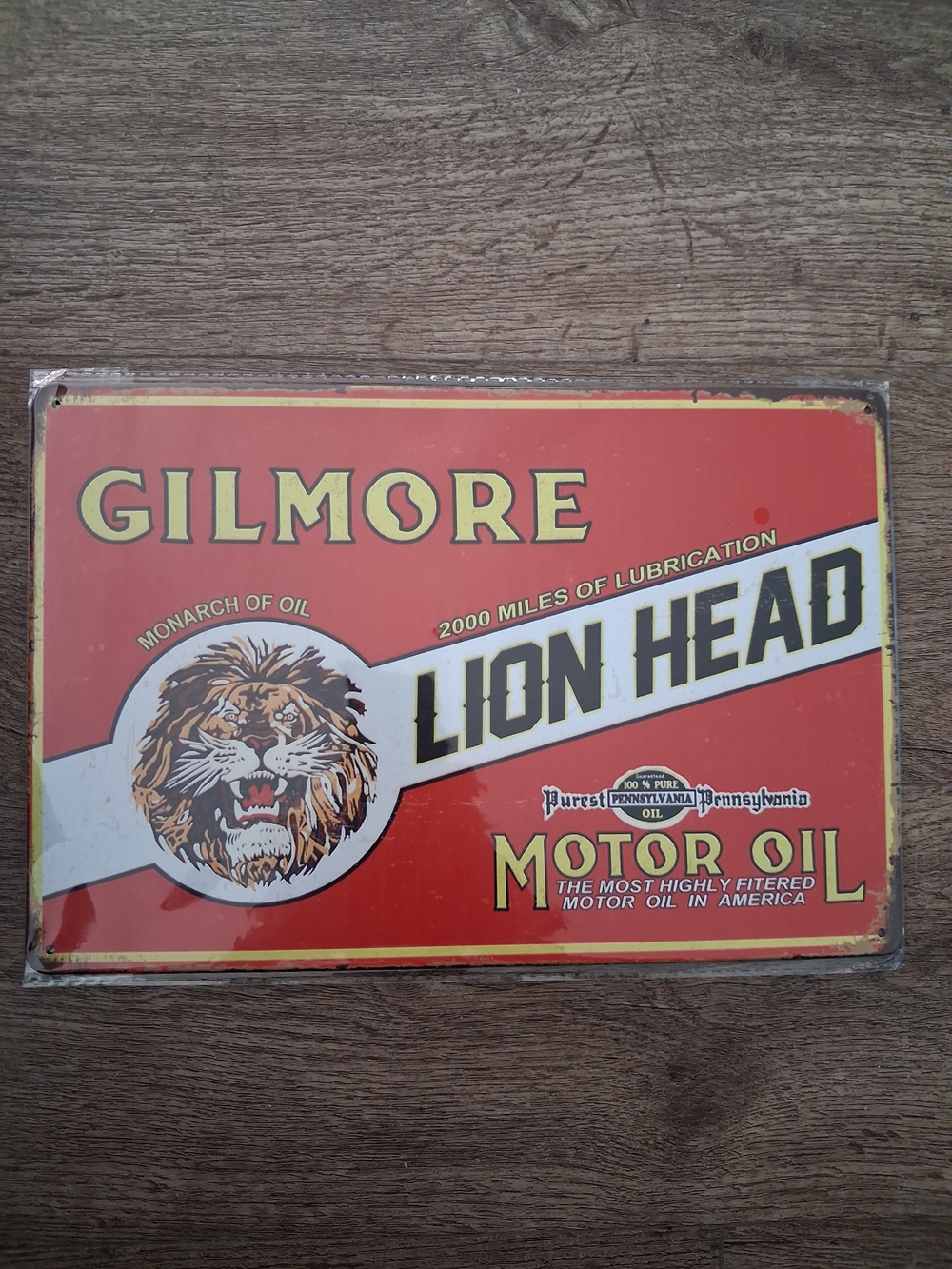 Lion Head Red Motor Oil Wall Sign